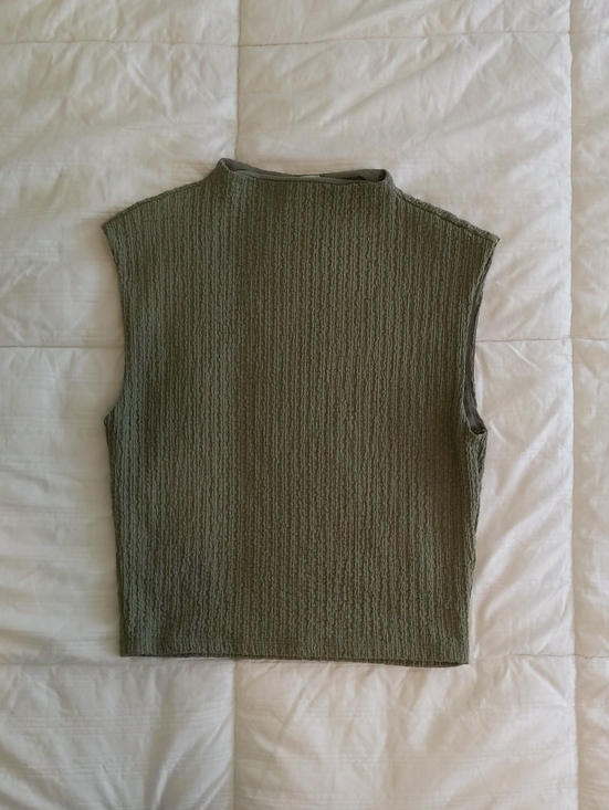 Abercrombie & Fitch Tops - Abercrombie & Fitch Textured Mock Neck Sleeveless Top, Olive | M